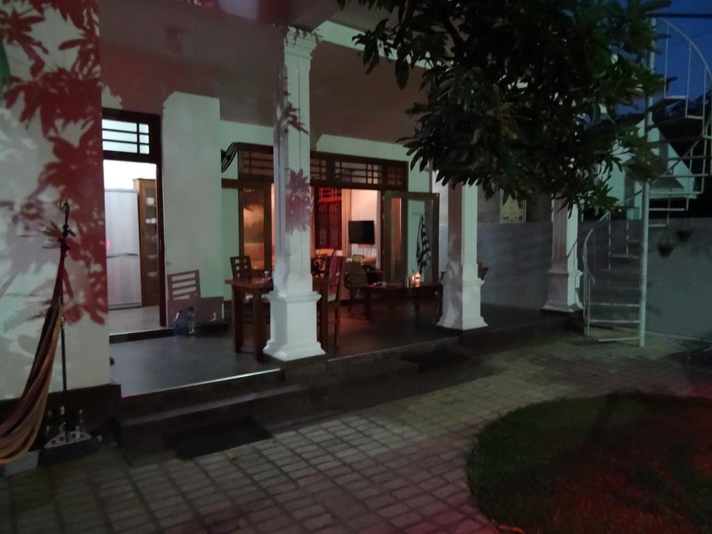 尼甘布顶好小屋 外观 照片